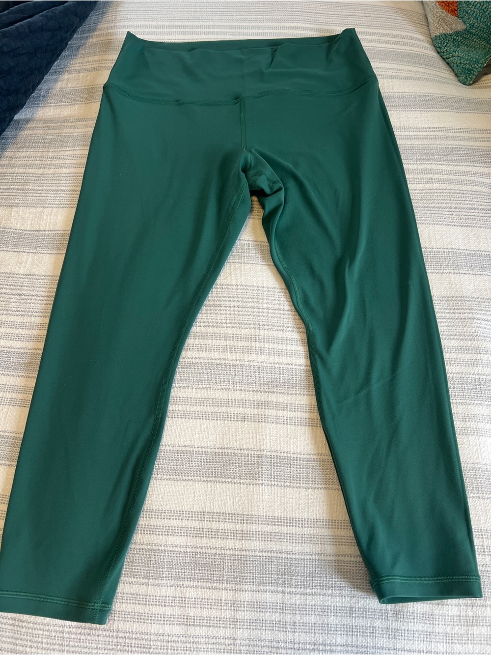 Athleta Green Transcend 7/8 Tight